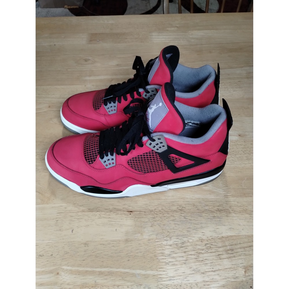 Jordan 4 Retro Toro Bravo Fire Red Black Cement Grey 308497-603 Mens Size 12